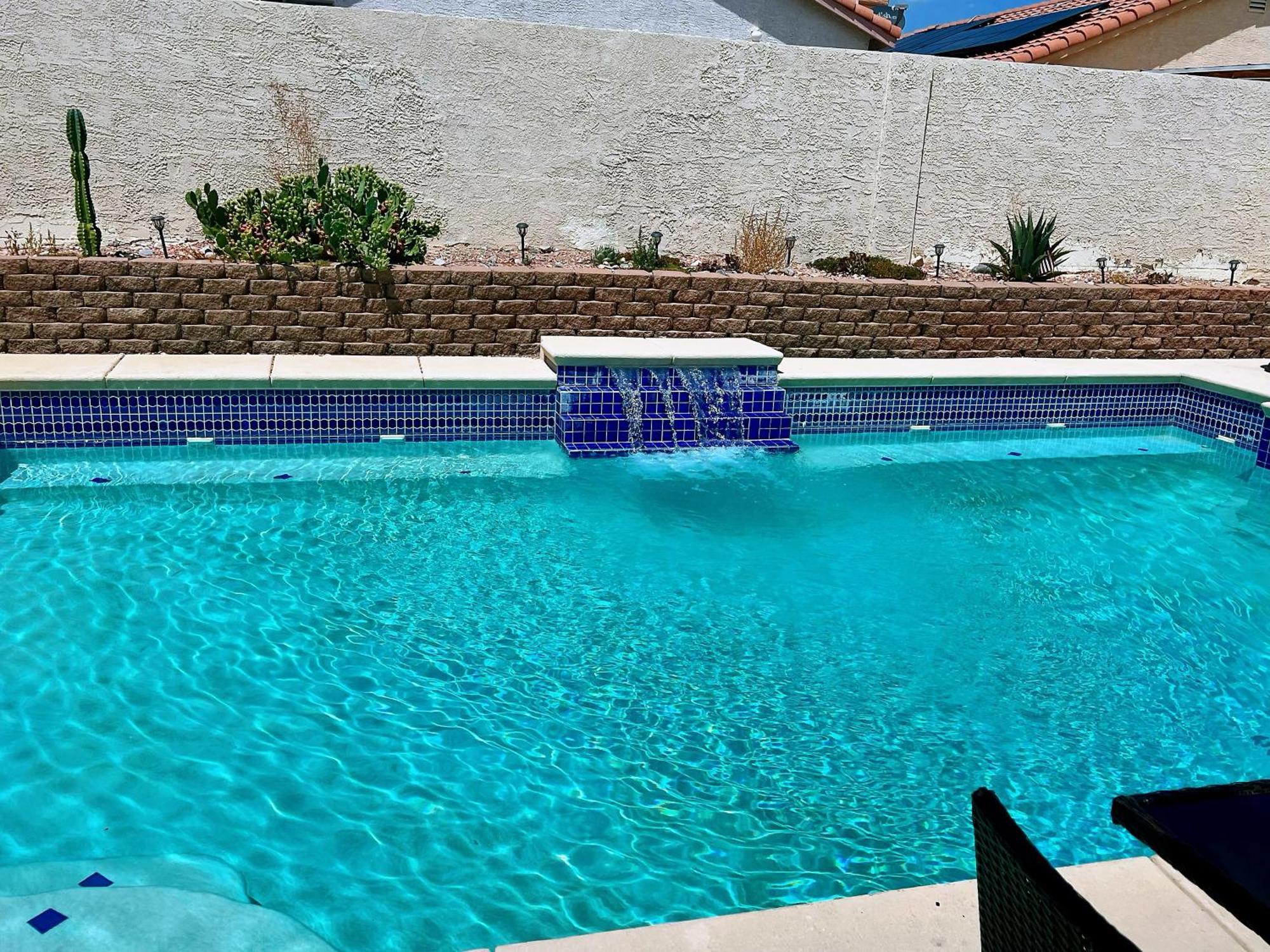 Amazing Heated Pool And Private Hot Tub 3Br In Heart Of Lv Βίλα Λας Βέγκας Εξωτερικό φωτογραφία