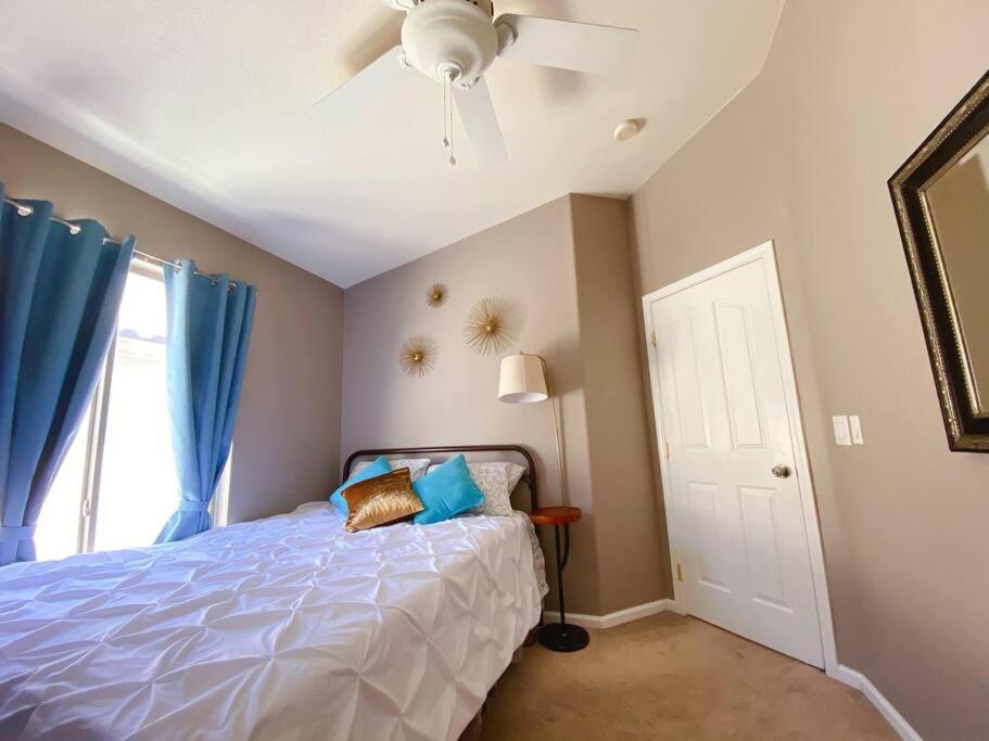 Amazing Heated Pool And Private Hot Tub 3Br In Heart Of Lv Βίλα Λας Βέγκας Εξωτερικό φωτογραφία
