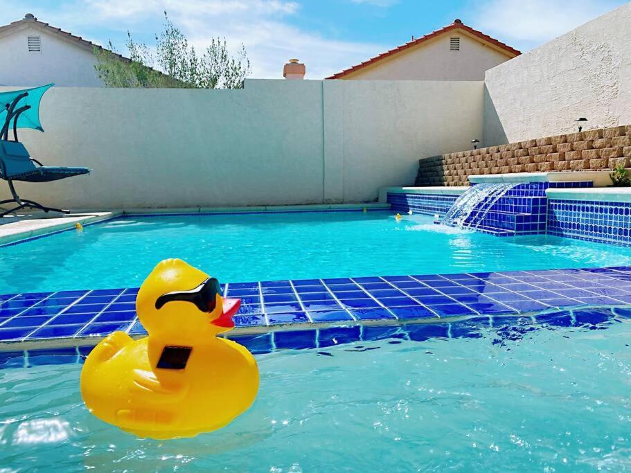 Amazing Heated Pool And Private Hot Tub 3Br In Heart Of Lv Βίλα Λας Βέγκας Εξωτερικό φωτογραφία