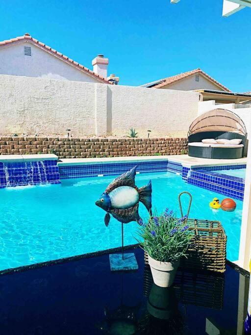 Amazing Heated Pool And Private Hot Tub 3Br In Heart Of Lv Βίλα Λας Βέγκας Εξωτερικό φωτογραφία