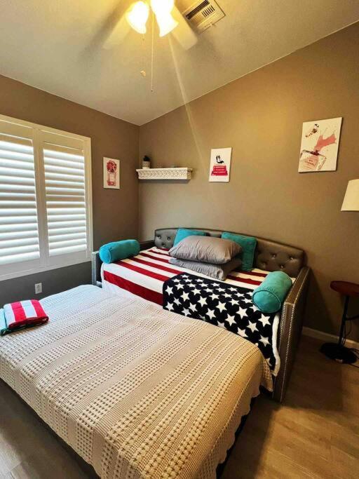 Amazing Heated Pool And Private Hot Tub 3Br In Heart Of Lv Βίλα Λας Βέγκας Εξωτερικό φωτογραφία