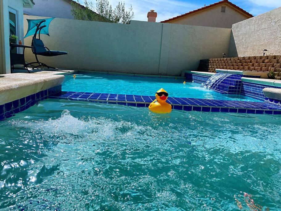 Amazing Heated Pool And Private Hot Tub 3Br In Heart Of Lv Βίλα Λας Βέγκας Εξωτερικό φωτογραφία